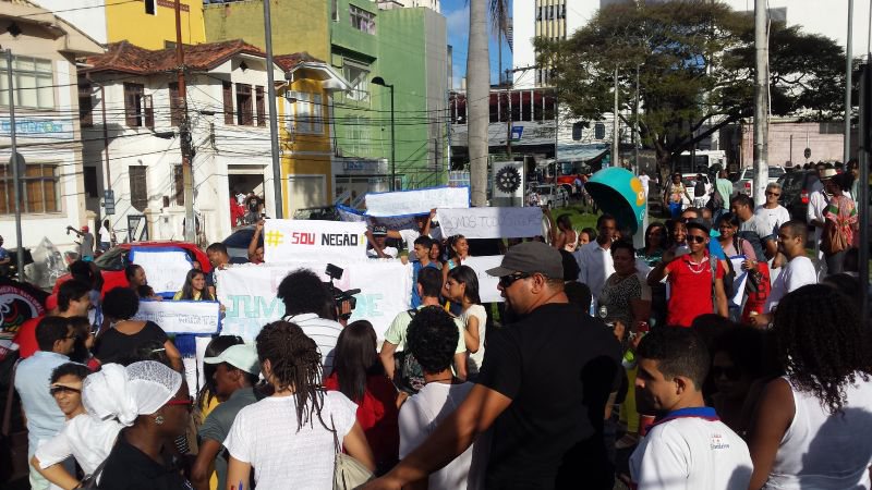 Imagem Lázaro Ramos causa alvoroço na Marcha contra Genocídio do Povo Negro em Salvador