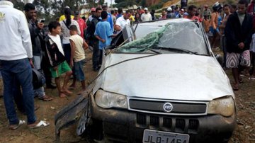 Imagem Jaguaquara: homem é arremessado para fora do veículo em acidente na BR-420