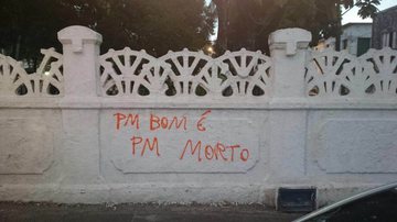 Imagem Pichação em muro ameaça policiais militares no bairro da Boa Viagem