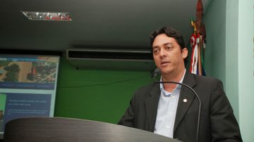 Imagem Por um fio: acusado de comprar votos, prefeito de Formosa diz confiar na Justiça