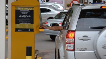 Imagem  Contra a cobrança de estacionamento, Procon alerta shoppings de Salvador
